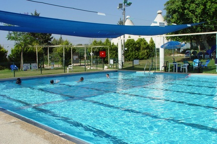 pool2 10x15