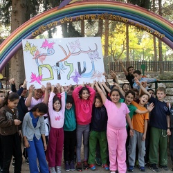 Children of the Primary School demand peace